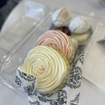 Laurel & Pearl - Delicious cookies. - Bakeries Near Me - Tyler, Texas Laurel & Pearl - Delicious cookies. - Bakeries Near Me - Tyler, Texas