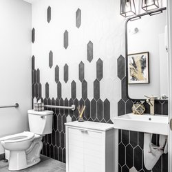 Gilbert Orthodontics - Modern bathroom tile design