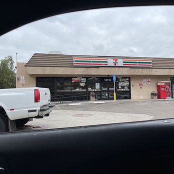 7-Eleven - a view of a gas station from inside a car - Convenience Stores Near Me - Lakeside, California 7-Eleven - a view of a gas station from inside a car - Convenience Stores Near Me - Lakeside, California