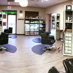 Aura Salon & Spa