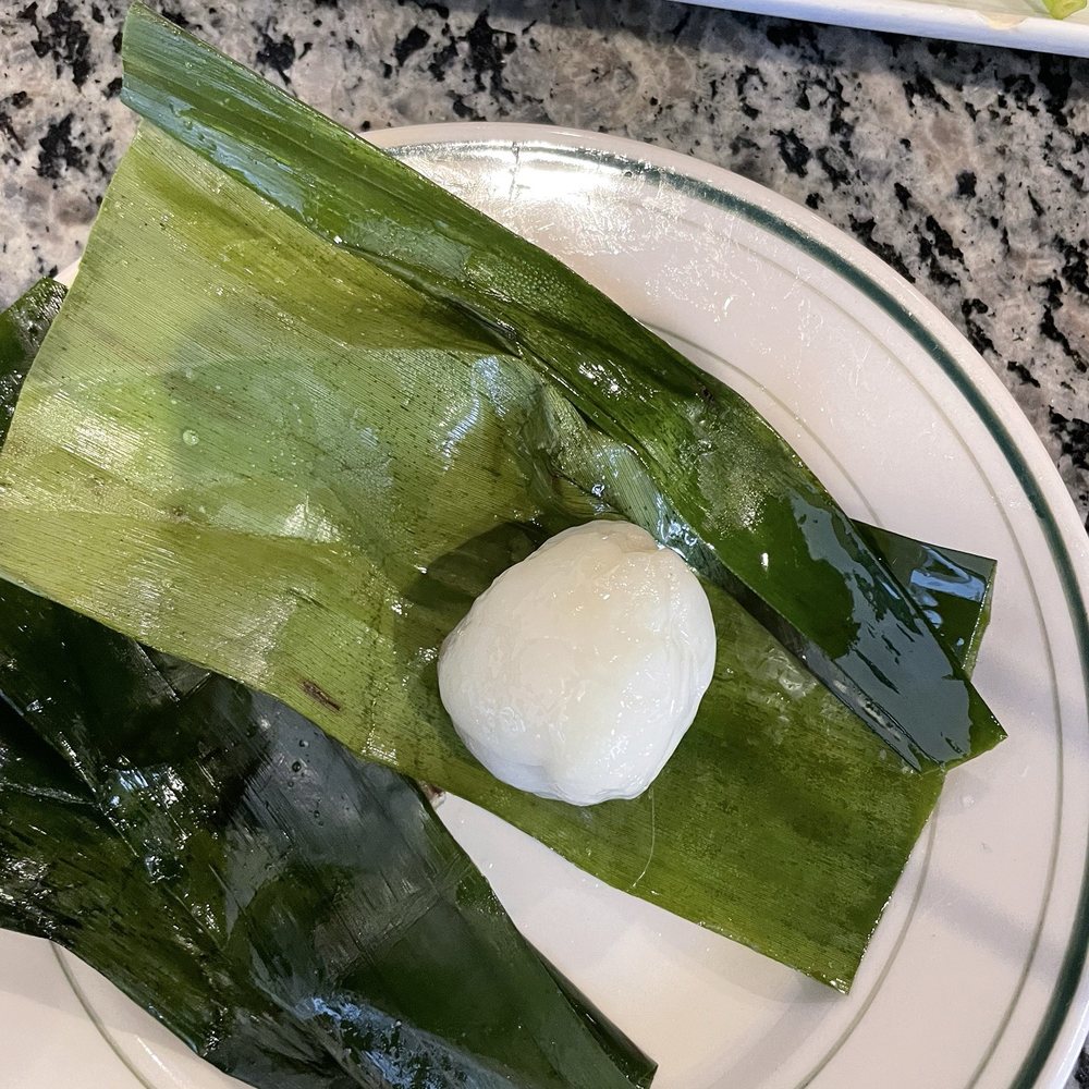 Gạo Vietnamese Kitchen - BÁNH ÍT STEAMED STICKY RICE DUMPLING - Vietnamese Near Me - Boston, Massachusetts Gạo Vietnamese Kitchen - BÁNH ÍT STEAMED STICKY RICE DUMPLING - Vietnamese Near Me - Boston, Massachusetts