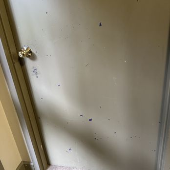 Sylvan Heights Condominiums - Doors are chipped - Condominiums Near Me - Portland, Oregon Sylvan Heights Condominiums - Doors are chipped - Condominiums Near Me - Portland, Oregon