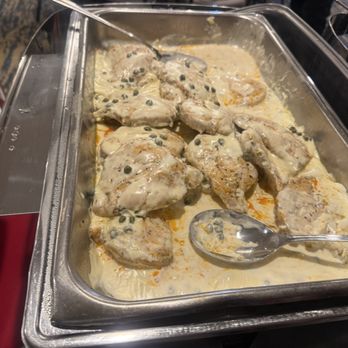 DoubleTree by Hilton Buena Park - Hotels Near Me - Buena Park, California