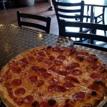 Granfanallys - Pizza Near Me - Salem, New Hampshire