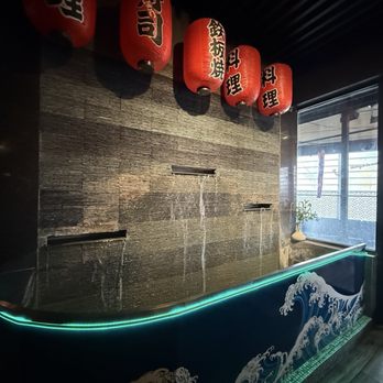 Takumi Restaurant - Water Fall - Sushi Bars Near Me - Albuquerque, New Mexico