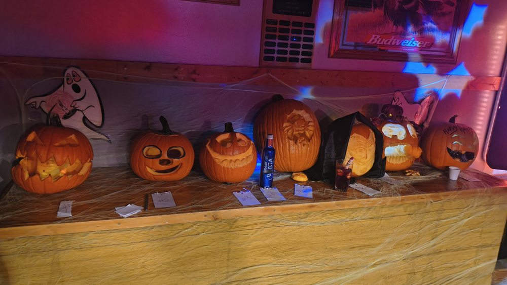 Parker's Super Serv Logo