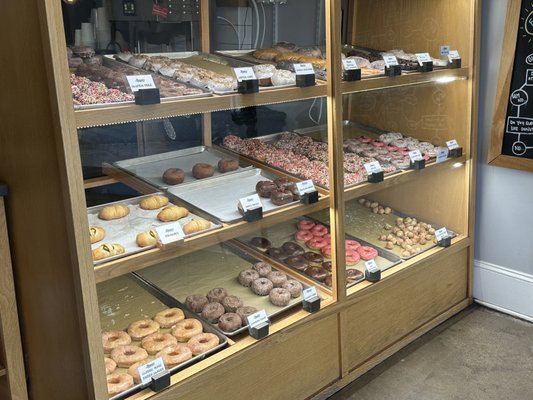 Bougie’s Donuts & Coffee by null