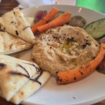 Duke's Malibu - Macadamia Nut Hummus - New American Near Me - Malibu, California