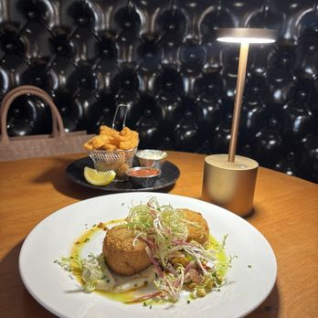 Hook & Anchor - IG @devouredwithlove - Seafood Near Me - Costa Mesa, California Hook & Anchor - IG @devouredwithlove - Seafood Near Me - Costa Mesa, California