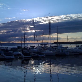 Waterfront Park - Parks Near Me - Burlington, Vermont