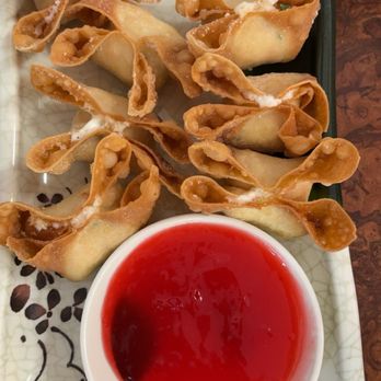 Yummy Noodle House - 8 Crab Rangoons - Ramen Near Me - Albuquerque, New Mexico