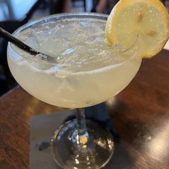 McWethy's Tavern - The bees knees - American Near Me - Romeoville, Illinois