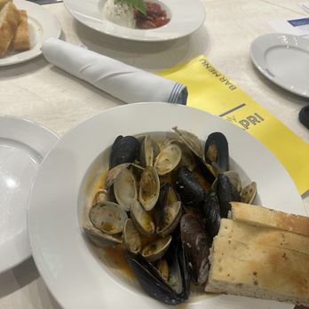 Simply Capri - Mussels - Italian Near Me - Winter Garden, Florida Simply Capri - Mussels - Italian Near Me - Winter Garden, Florida