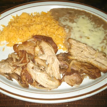 El Cerro Azul Mexican Restaurant - Lunch Carnitas with Spanish Rice and Refried Beans - Mexican Near Me - Midlothian, Virginia