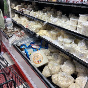El Mariachi Supermercados - Salt fish, other items - International Grocery Near Me - Columbia, South Carolina
