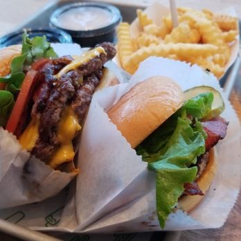 Shake Shack Astor Place - Mmmmmm~ - Fast Food Near Me - New York, New York Shake Shack Astor Place - Mmmmmm~ - Fast Food Near Me - New York, New York