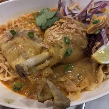 Nourish - Chicken Kao Soy Soup - Thai Near Me - Brooklyn, New York Nourish - Chicken Kao Soy Soup - Thai Near Me - Brooklyn, New York