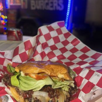 Big Ainas Burgers - Burger stand. - Burgers Near Me - Honolulu, Hawaii Big Ainas Burgers - Burger stand. - Burgers Near Me - Honolulu, Hawaii