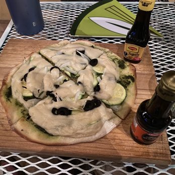 La Rana Vegana - Pesto pizza - Vegan Near Me - Los Cabos, BCS