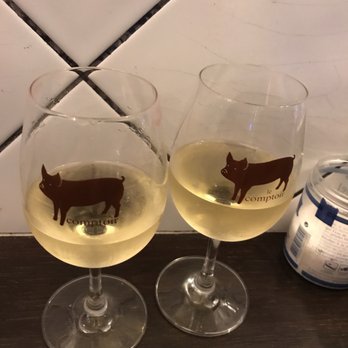 L'Avant Comptoir - White Chardonnay - Tapas Bars Near Me - Paris, 75
