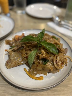 Tiptara : Thai Food by null