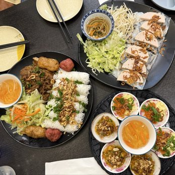 Pho Auntie 7 - Banh Hoi, Banh Cuon, Banh Beo - Vietnamese Near Me - Castro Valley, California Pho Auntie 7 - Banh Hoi, Banh Cuon, Banh Beo - Vietnamese Near Me - Castro Valley, California