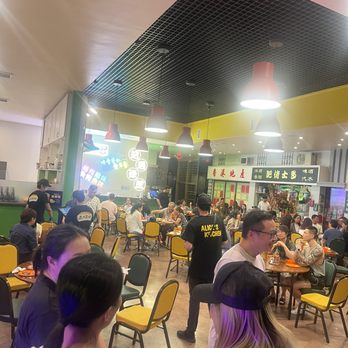 Alice’s Kitchen - Inside-it's happening here! - Noodles Near Me - Temple City, California Alice’s Kitchen - Inside-it's happening here! - Noodles Near Me - Temple City, California