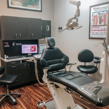 Dental Distinction - Cosmetic Dentists Near Me - Plano, Texas