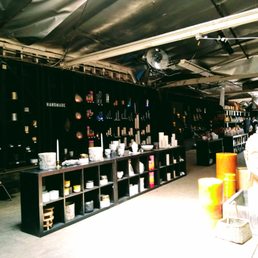 Store upstairs Store upstairs