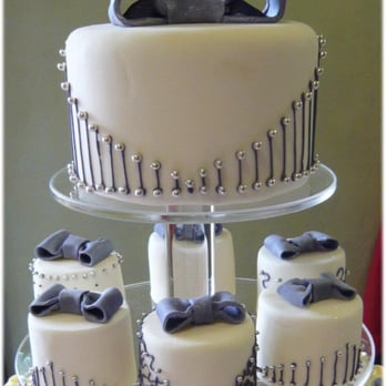 Dream Cakes - Bakeries Near Me - Blackburn, BBD