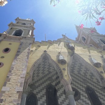 Catedral Basilica de Mazatlán - Landmarks & Historical Buildings Near Me - Mazatlán, SIN