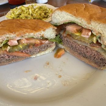 Bayside Cafe - I asked for my burger rare and it was perfectly cooked! - Mexican Near Me - Morro Bay, California