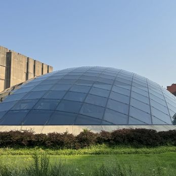 The Joe and Rika Mansueto Library - Library - Libraries Near Me - Chicago, Illinois