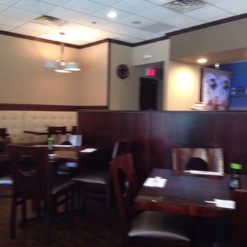 Sakari Sushi - Indoor seating - Japanese Near Me - Winter Park, Florida Sakari Sushi - Indoor seating - Japanese Near Me - Winter Park, Florida