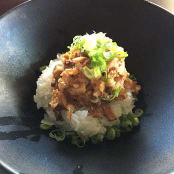 R101 Ramen - Small garlic park belly wth white rice. Yum! - Ramen Near Me - Glendale, California R101 Ramen - Small garlic park belly wth white rice. Yum! - Ramen Near Me - Glendale, California