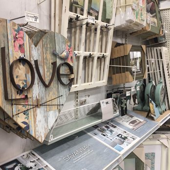 Michaels - Arts & Crafts Near Me - Naperville, Illinois