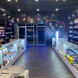 Dream Planet Smoke & Vape