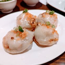 Nam Giao - Banh Ram It