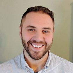 Advantage Appliance Service - Kevin, Technician