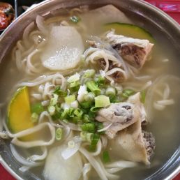 Chicken Kalguksu