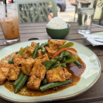 Lemongrass - Pad Pik Khing - Thai Near Me - Annapolis, Maryland
