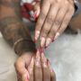 Gold Nails Lounge