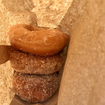 Lee's Donuts - Donuts Near Me - Vancouver, British Columbia Lee's Donuts - Donuts Near Me - Vancouver, British Columbia