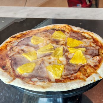 Tommy V's Pizzeria - Pizza Near Me - San Diego, California Tommy V's Pizzeria - Pizza Near Me - San Diego, California