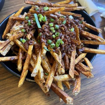 Road Hawg BBQ Swine Dining - Maple Bacon Fries - Food Trucks Near Me - Gorham, New Hampshire