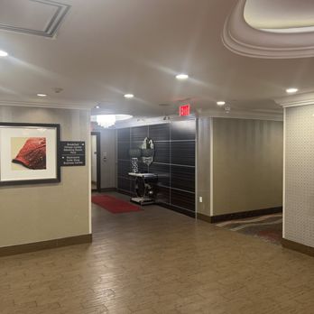 Hampton Inn & Suites by Hilton Toronto Markham - Hotels Near Me - Markham, Ontario Hampton Inn & Suites by Hilton Toronto Markham - Hotels Near Me - Markham, Ontario