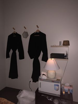 Astonished! Massage & Facial Spa