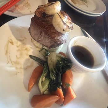 Vanessa's Bistro - Filet and shrimp (surf and turf) veggies and mashed potatoes - Vietnamese Near Me - Berkeley, California