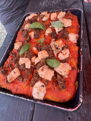 Emma Hearth & Market by null