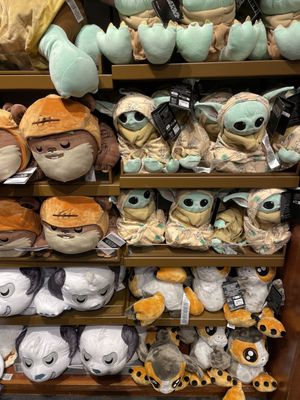 Star Wars™ Trading Post by null